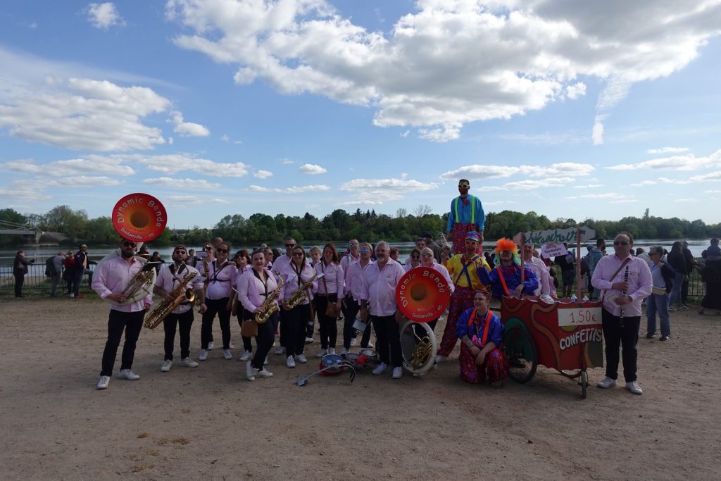 19-04-2026 Carnaval de Chateauneuf-sur-Loire (45)