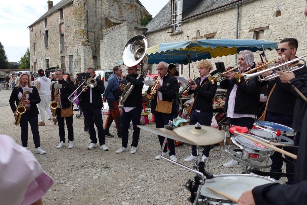 11/10/2026 Fête de Toury (28)